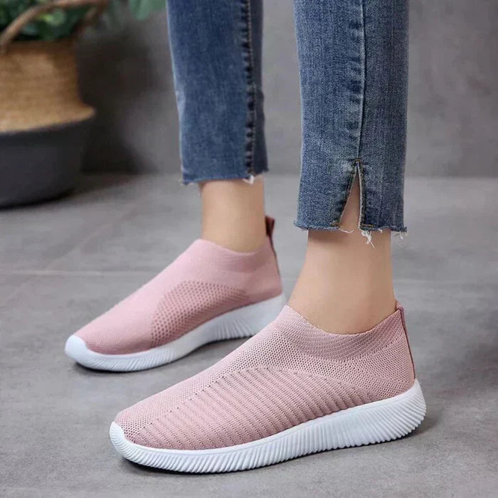 Zapatillas Femeninas Ortopédicas | Confort y Ligereza